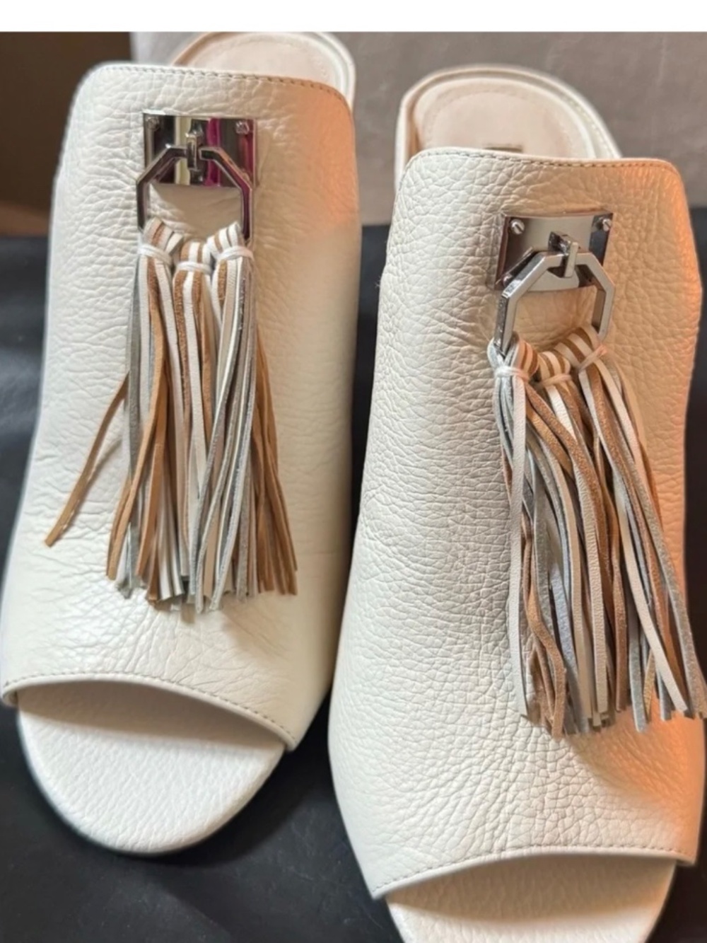 Louise Et Cie Lo-Kemi Tassel Mules - Picture 2 of 7